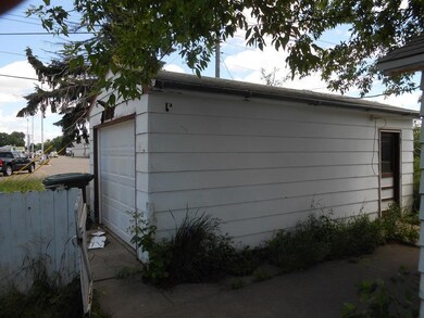 Single Garage<|><|>