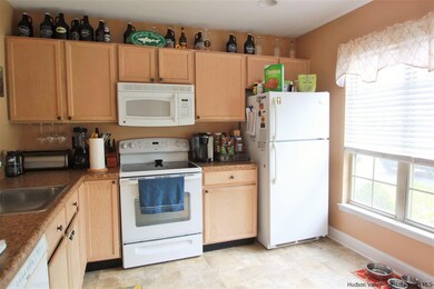 152 Sterling Place, Highland, NY 12528 - photo 4