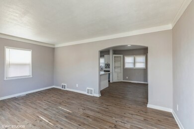 17646 State Line Ave, Lansing, IL 60438 - photo 5