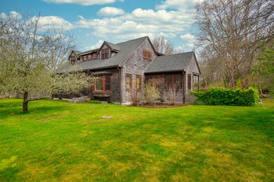 10 Crow Hollow Rd, Vineyard Haven, MA 02568 - photo 2