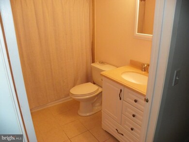 3225 Sayre Dr, Princeton, NJ 08540 - photo 2