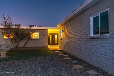 7356_N_Casa_Blanca_Dr__071