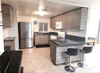 6741 Lincoln Ave unit 83, Buena Park, CA 90620 - photo 2