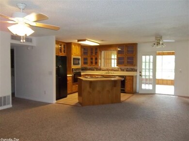 Open Floor Plan!