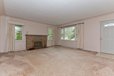 007 living room - IMG_8176