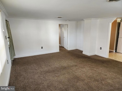 814 Garfield Ave, Colonial Beach, VA 22443 - photo 5