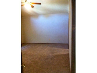 704 Coopers Hawk Dr, Norman, OK 73072 - photo 7