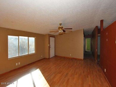 023-301333 Living Room View