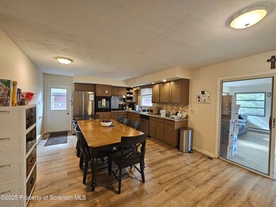 3000 Jones St, Scranton, PA 18505 - photo 4