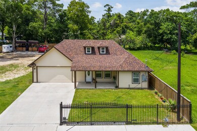 6923 Finch St, Houston, TX 77028 - photo 5