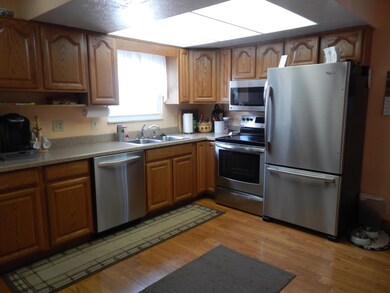 1625 Riverbend Rd, Columbus, OH 43223 - photo 4