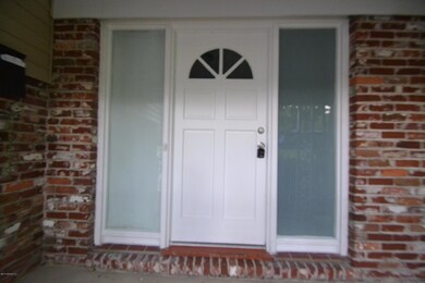 2414 Lofberg Dr, Jacksonville, FL 32216 - photo 2