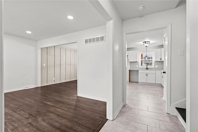 9901 E 85th St, Raytown, MO 64138 - photo 5