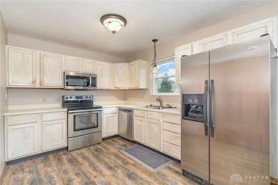 6044 Sean Cir, Blanchester, OH 45107 - photo 7