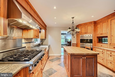 2117 Pot Spring Rd, Lutherville Timonium, MD 21093 - photo 5