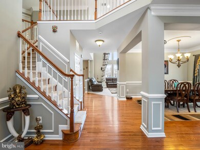 25230 Crossfield Dr, Chantilly, VA 20152 - photo 2