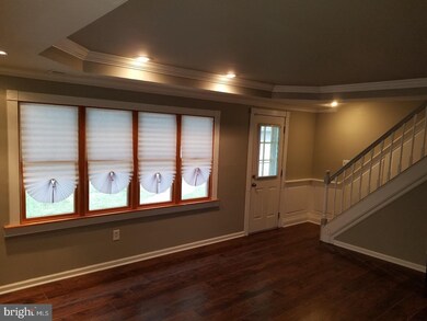 223 Somerset Dr, Willingboro, NJ 08046 - photo 2