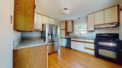 1308ColgateCir,AnnArbor-24