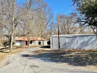 211 Greenwood Cut Off Rd, Weatherford, TX 76088 - photo 2
