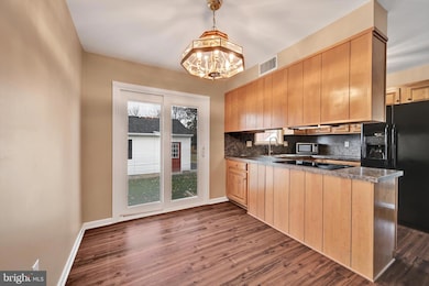 5 South Ave, Landisville, PA 17538 - photo 4