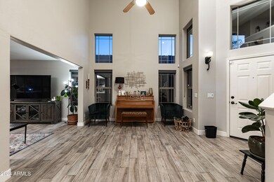 Formal Living room / Entry