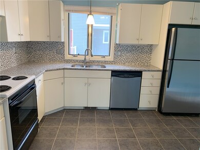 68 Locust St unit 7, Providence, RI 02906 - photo 6