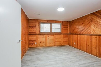 174 Derrer Rd, Columbus, OH 43204 - photo 7