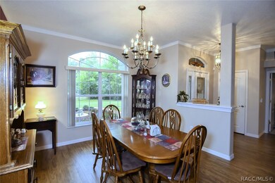 Spacious Dining Room - Light & Bright with Entry F