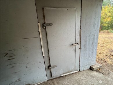 2492 State Highway 508, Onalaska, WA 98570 - photo 5