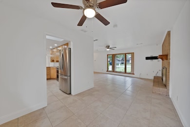 1305 Atlanta Dr, Irving, TX 75062 - photo 6