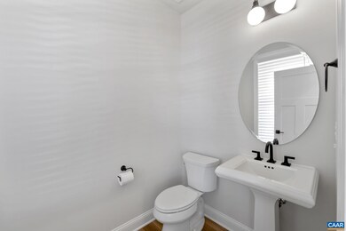 114C Marcella St, Charlottesville, VA 22911 - photo 5