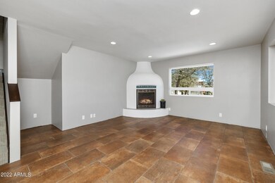 Great Room - 1300 Oneal