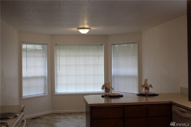 324 Corrin Ave SE, Orting, WA 98360 - photo 4