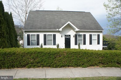 13 Mohnton Lawn Ct, Mohnton, PA 19540 - photo 2