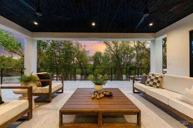 1012 W Bogus View Ct, Eagle, ID 83616 - photo 3