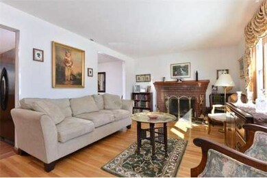 37 Rose Way, Holbrook, MA 02343 - photo 2