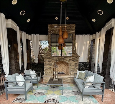 15611 Ballantyne Country Club Dr, Charlotte, NC 28277 - photo 3