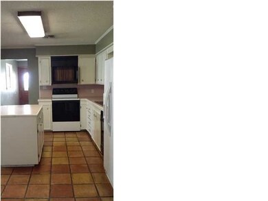 236 Coteau Rd, Eunice, LA 70535 - photo 4