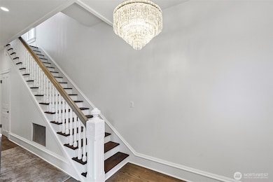 511 N E St, Tacoma, WA 98403 - photo 2