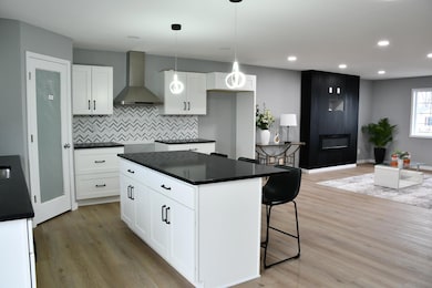 1677 Cecilee St, Worthington, MN 56187 - photo 4