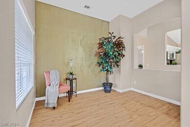 Den, office or flex space