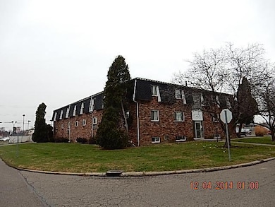 945 Welsh View Dr, Newark, OH 43055 - photo 2