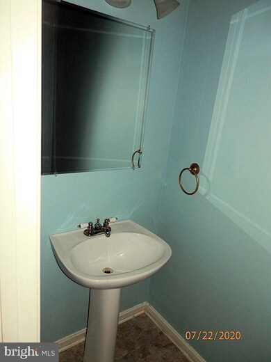 9310 Town Place Dr, Owings Mills, MD 21117 - photo 5