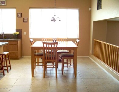 Eat-In Dining