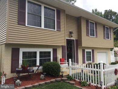 2341 Woodberry Dr, Bryans Road, MD 20616 - photo 4