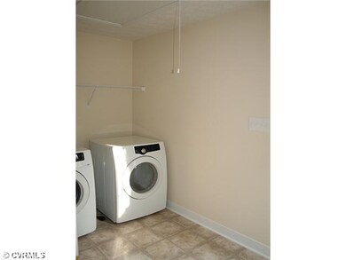 Laundry - The large utility room has loads of stor