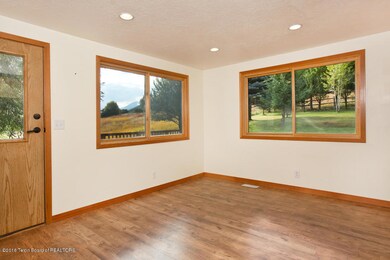 5 Dining Room