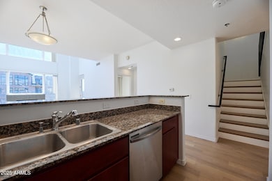 17 W Vernon Ave unit 621, Phoenix, AZ 85003 - photo 7