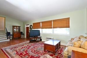 Entrance/Living Room