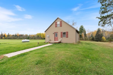 4202 E Zachau Rd, Superior, WI 54880 - photo 3